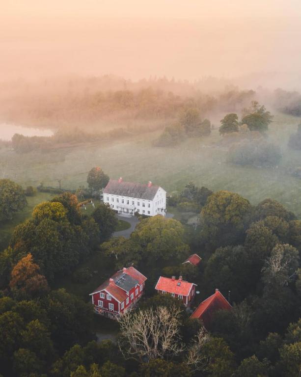 Osaby Säteri, Tävelsås
