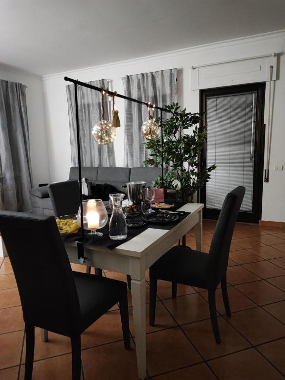 Fco Apt Terran Jacuzzi, Isola Sacra