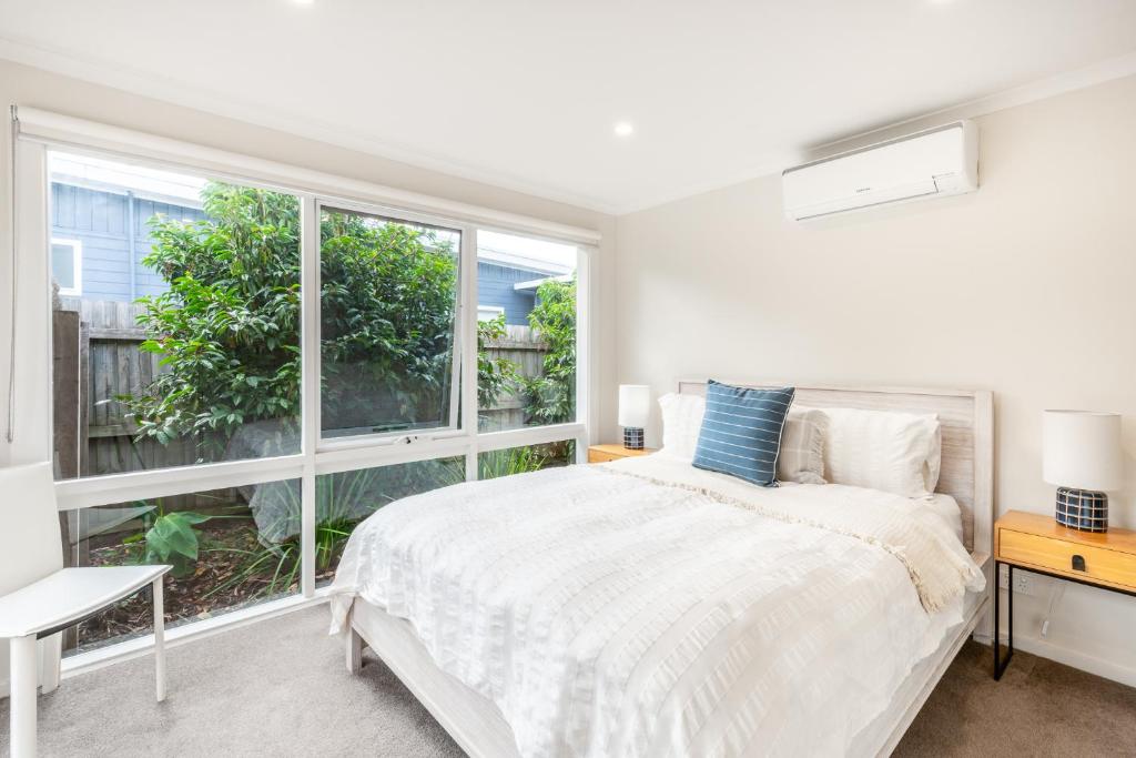 Spacious Home, Close to Beach, Secure Yard, Barwon Heads