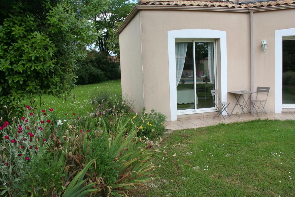 Une Chambre à la Campagne - 3