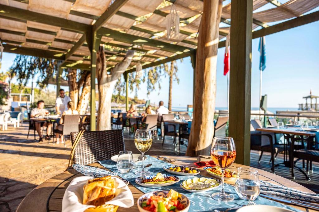 TUI BLUE Pascha Bay — Restaurant & bars in Konakli