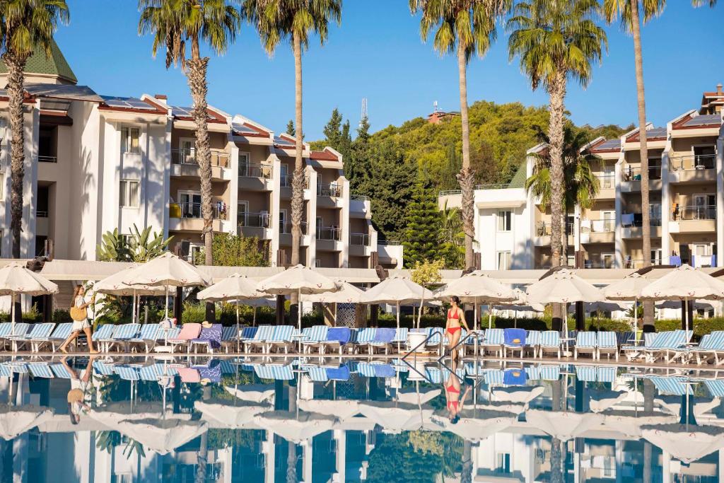 TUI BLUE Pascha Bay — Swimming pool in Konakli