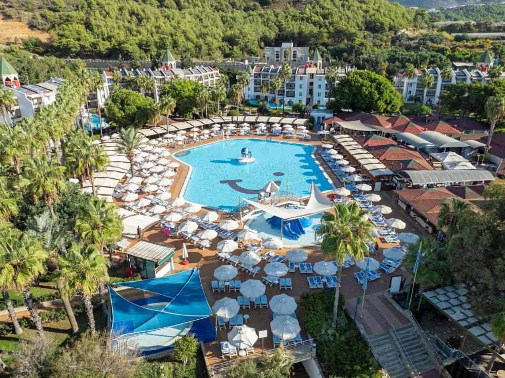 TUI BLUE Pascha Bay — Swimming pool in Konakli