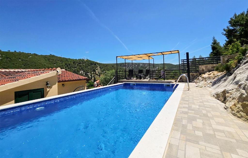 3 Bedroom Cozy Home In Skradin, Skradin