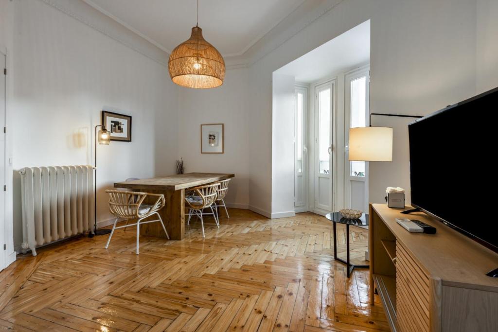 Amazing apartment - 4Bedrooms 2 Bathrooms - Goya - 4