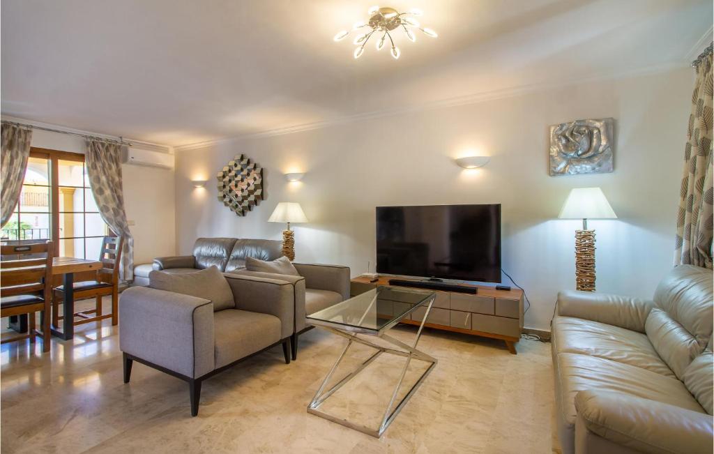 3 Bedroom Cozy Home In Cartagena - 4