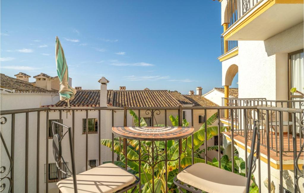 Nice Apartment In Las Lagunas De Mijas - 2