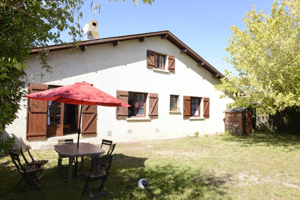 Maison familiale avec jardin privatif - 1
