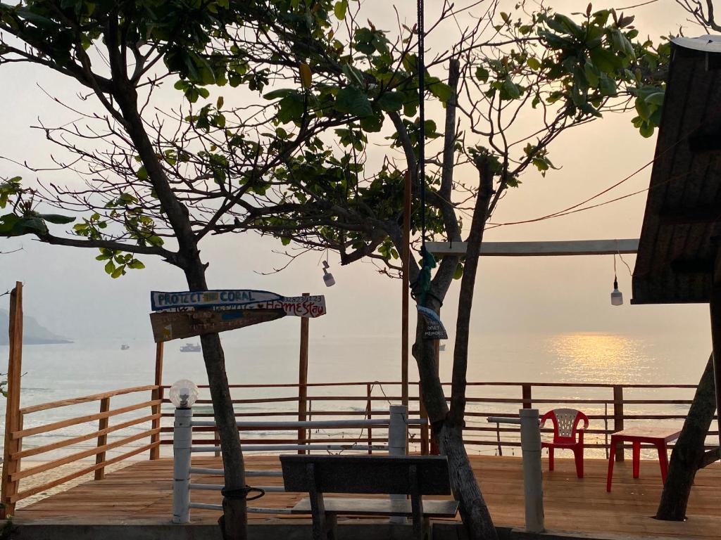 Homestay Phú Thường Beach