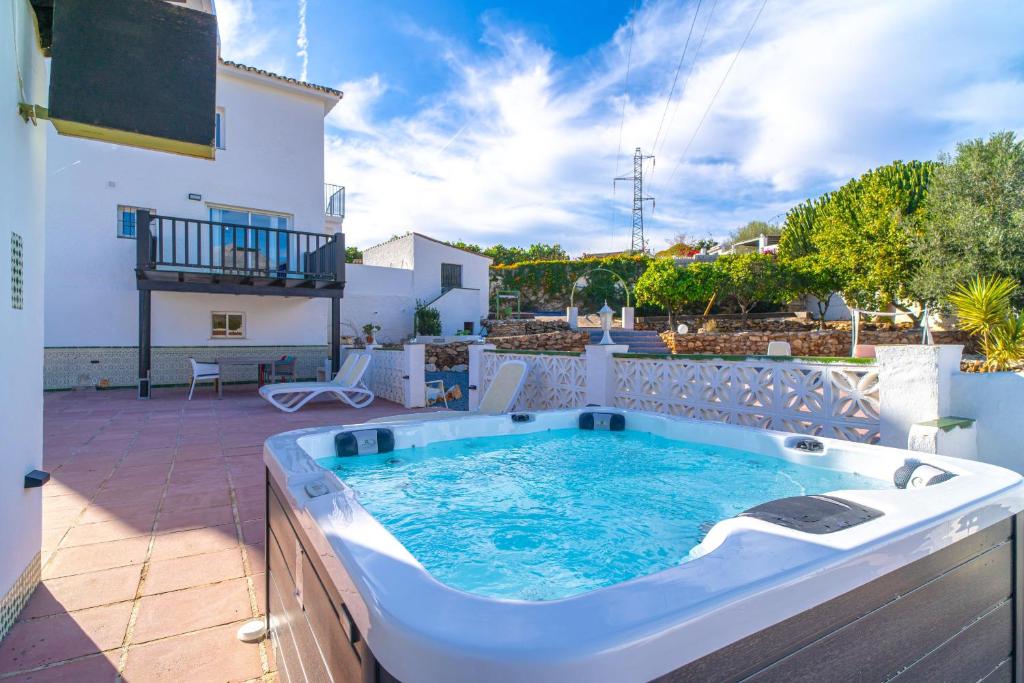 Villa Mauri Private Pool by Casasol - 3