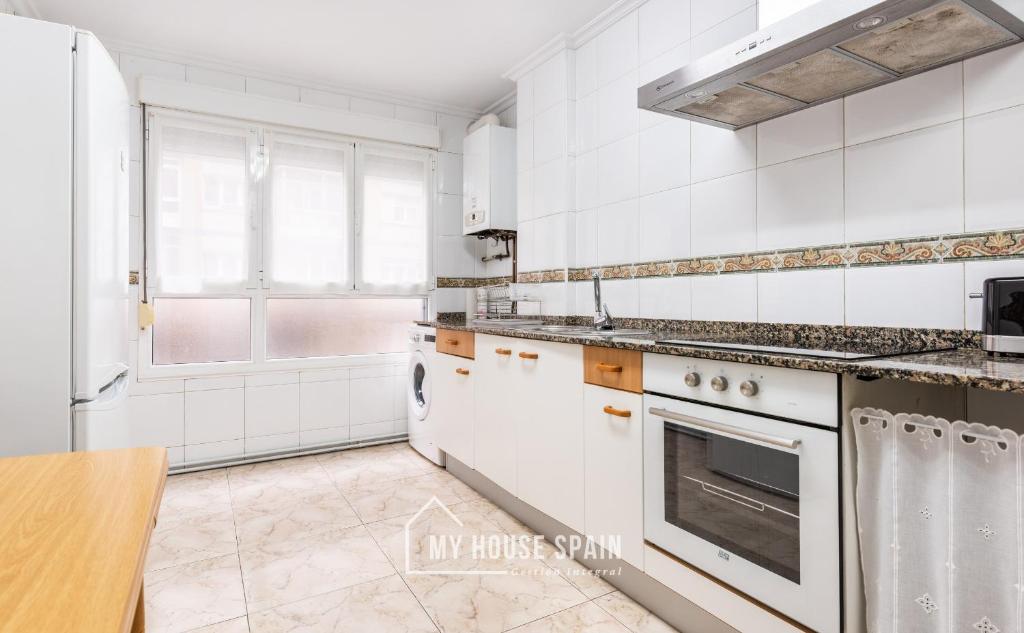 MyHouseSpain - Piso nuevo en el centro de Gijón - 5
