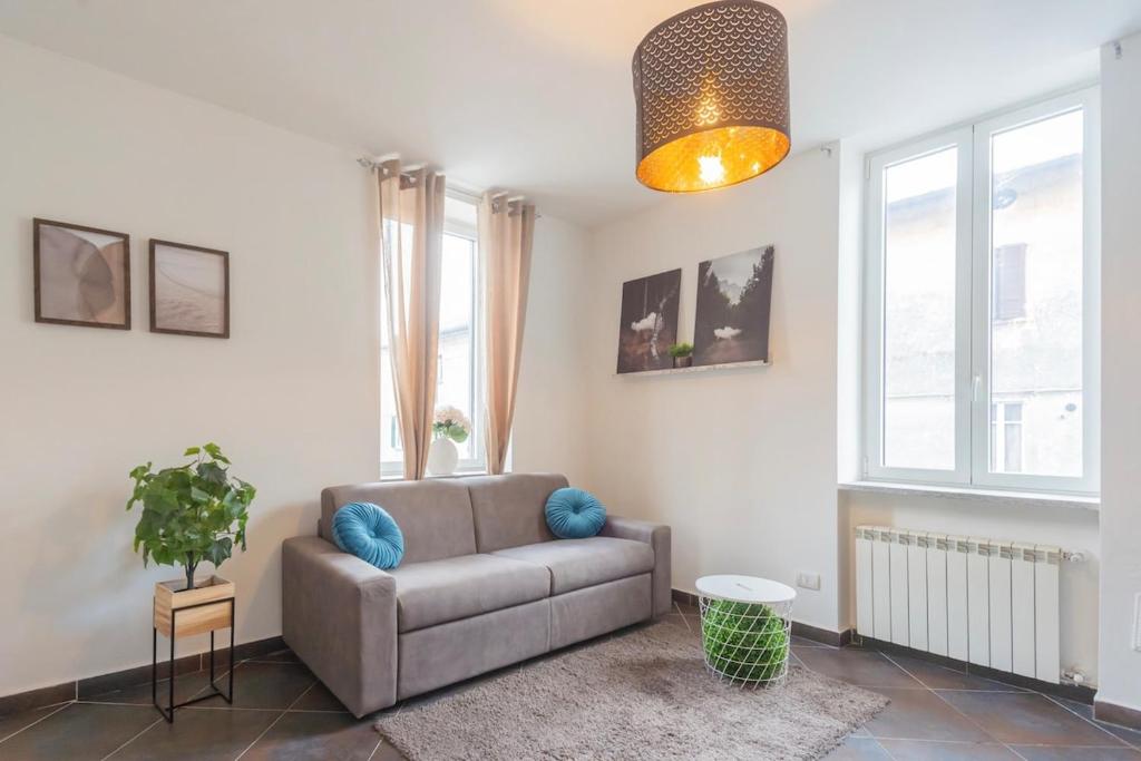 10 minutes from the lake, Como