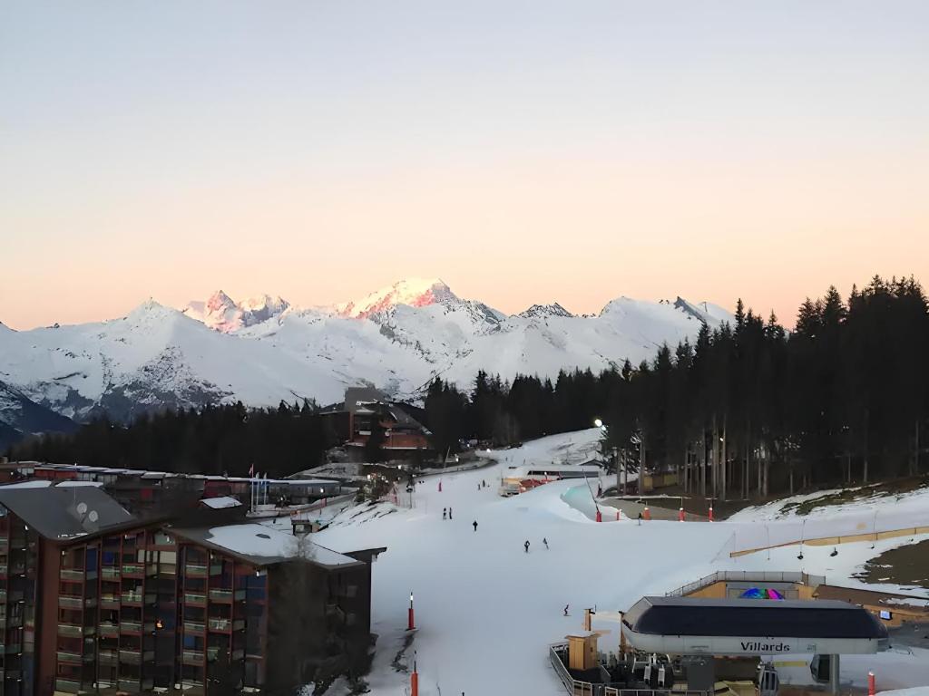 Arcs 1800: 5/6 people Ski Studio view Mont Blanc - 5