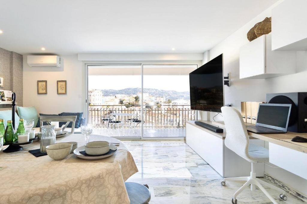 L'Escale - Palace view home with terrace, Cannes