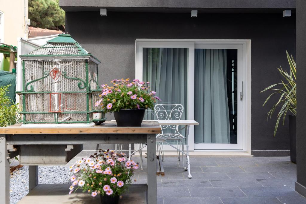 VILLA MONTI SUITES&APARTS - 4