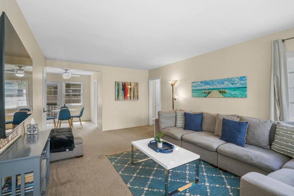 500 ft to Ocean Relaxing stay Parking WiFi 840, San Diego