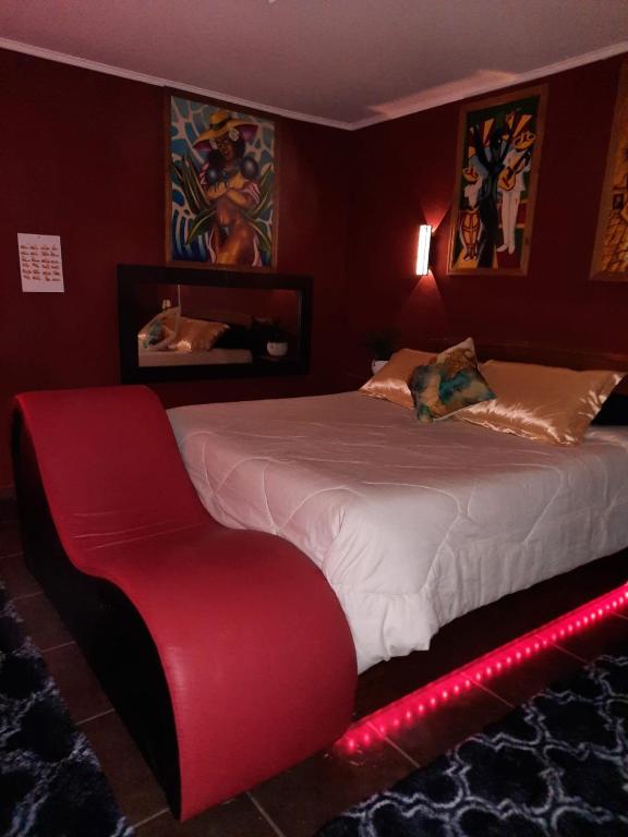 Hotel Ruta M Habitación Amor - 3