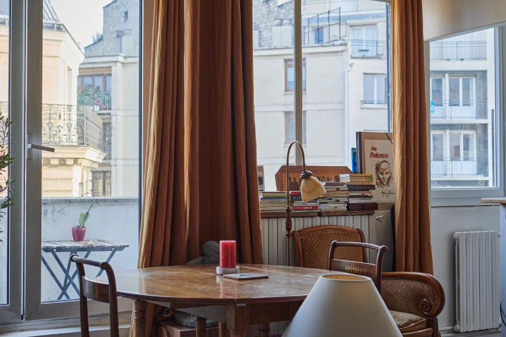 Studio cosy avec balcon Paris 16ème - 2