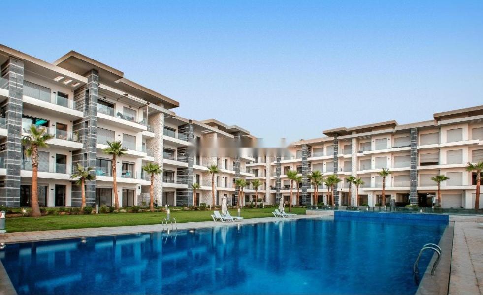 Plage, piscine détente assurée !, Mohammedia
