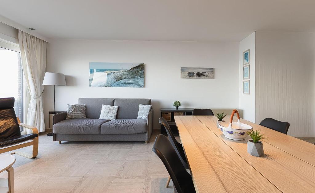 Cadiz 0602, Sint-Idesbald