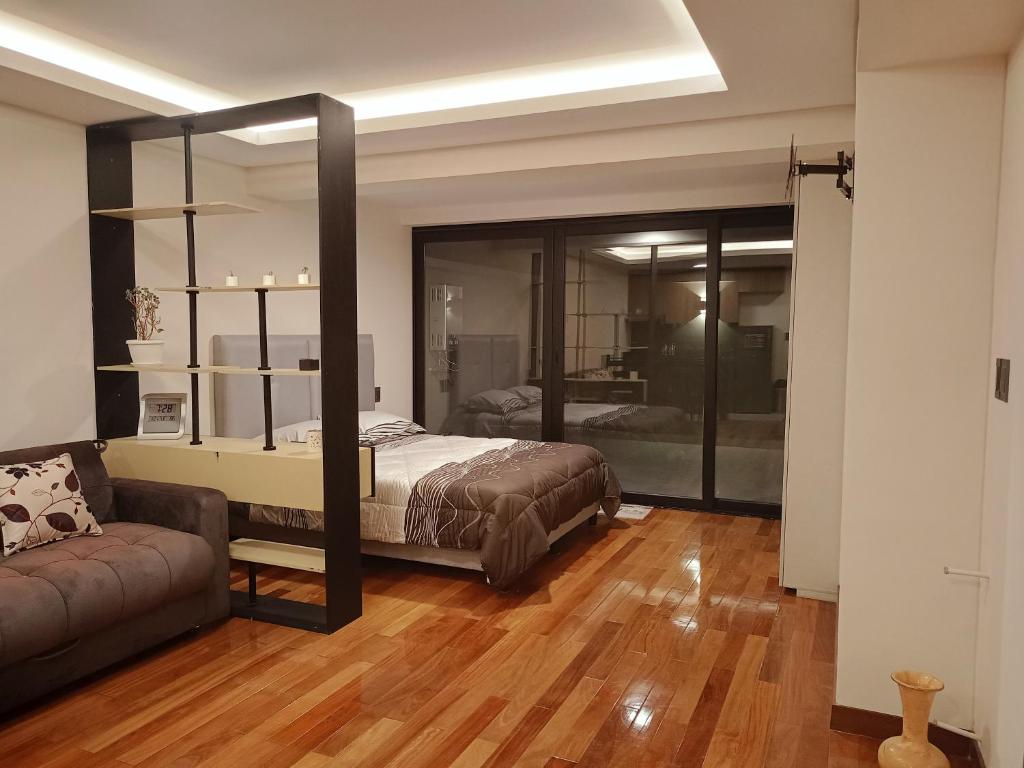 Nuevo departamento de lujo céntrico Zona Obrajes - 5