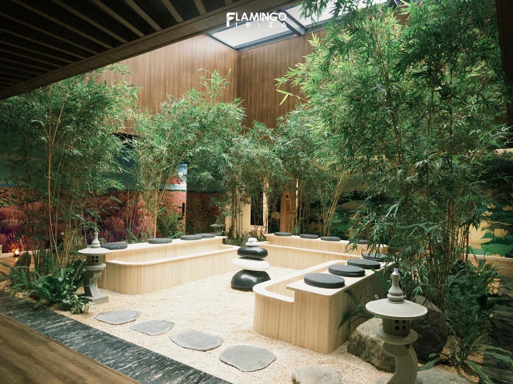 Hot spring bath