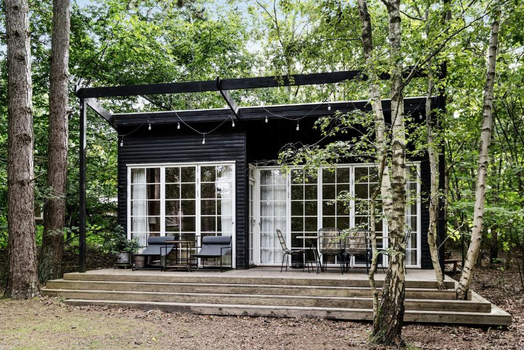 Home With Orangery Near Beach And Forest, Vig