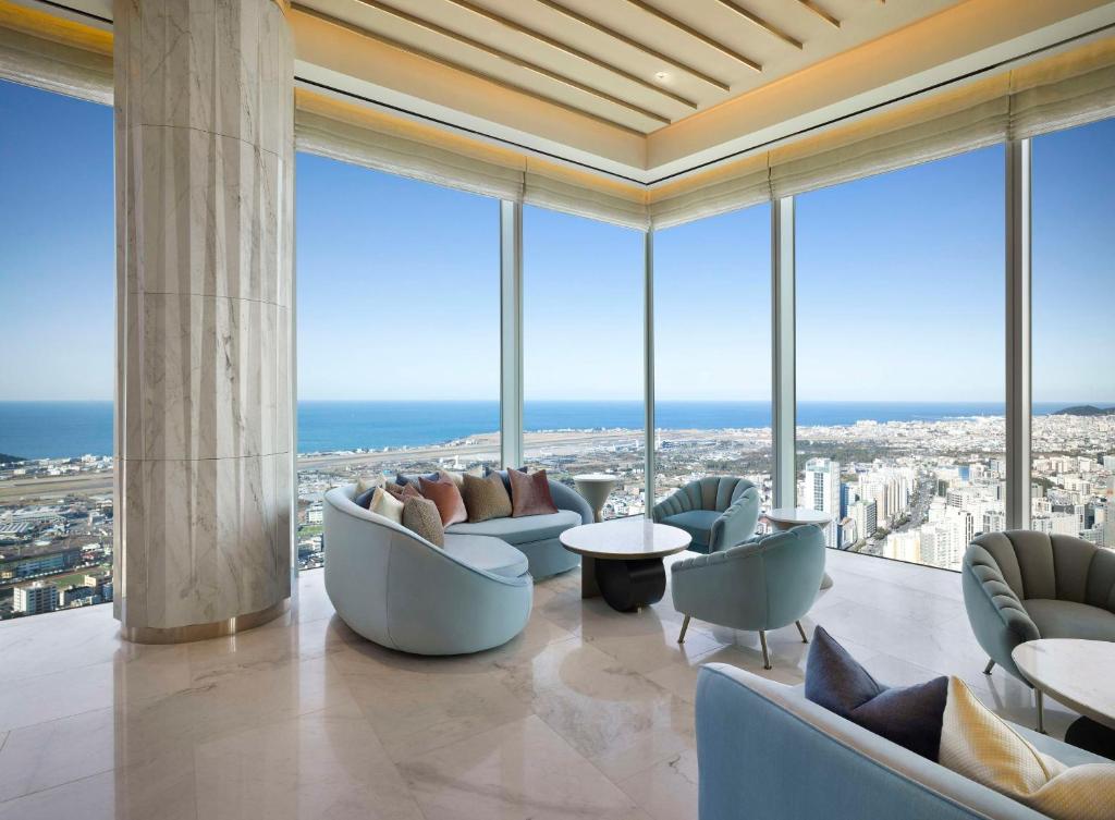 Restaurant, Grand Hyatt Jeju in Jeju