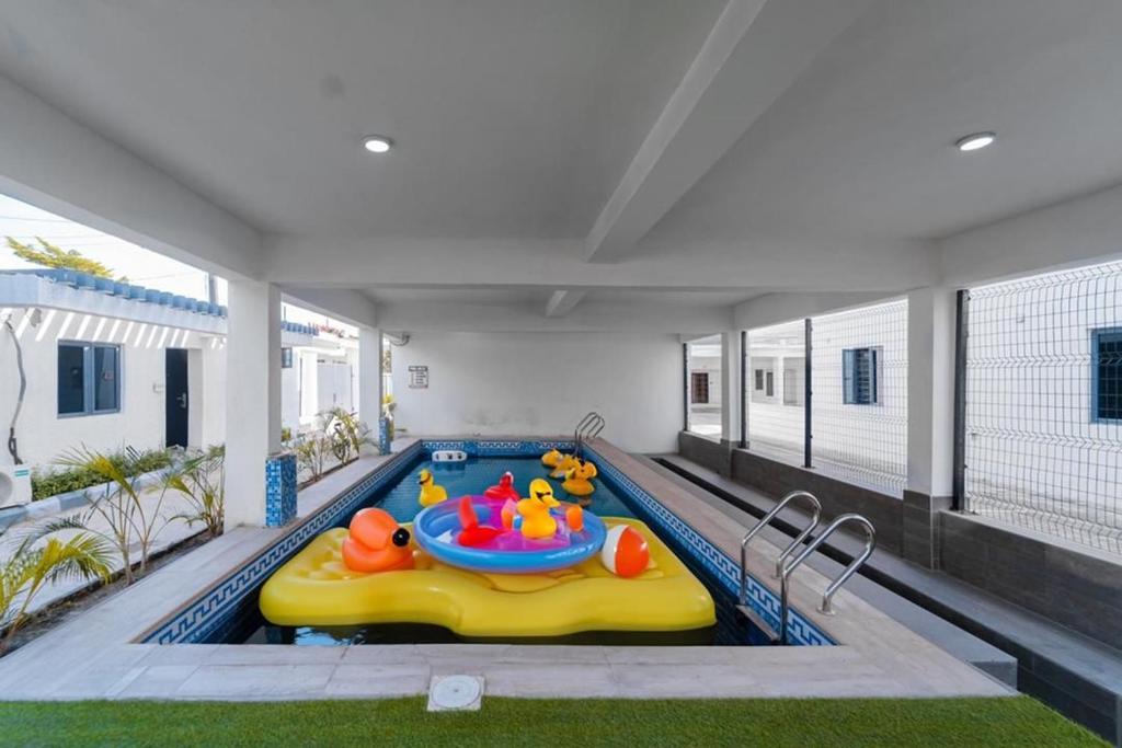 Crystal apartment, Lekki