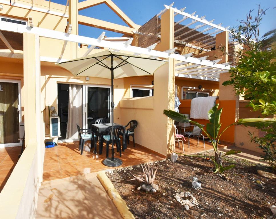 Book Jet - Las Lomas Sunny Holiday Homes - 2