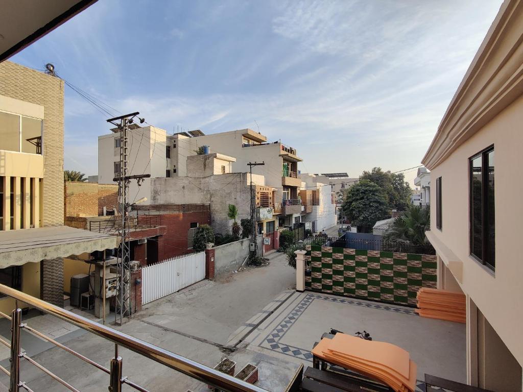 Balcony/terrace, Al Fateh Hotel in Lahore