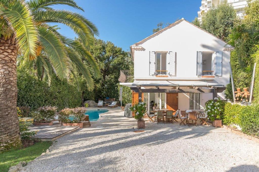 B024 - Magnifique Villa - Piscine - Cannes centre - 2
