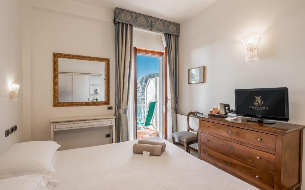Hotel Porto Roca - 3