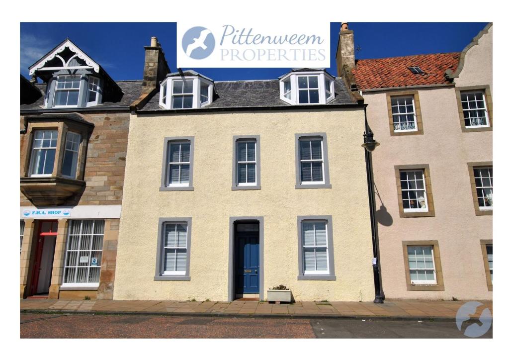 Market Apartment- harbourfront studio Pittenweem, Pittenweem