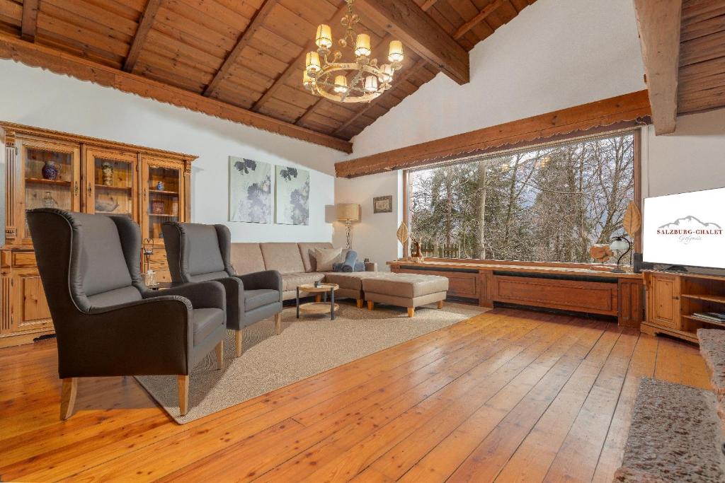 Luxus Ferienhaus Salzburg Chalet mit Pool, Sauna, Whirlpool, Kamin - 4