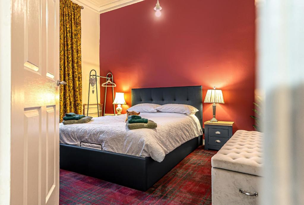 The Lang Toun Bothy- by the Sea & Near Edinburgh, Kirkcaldy