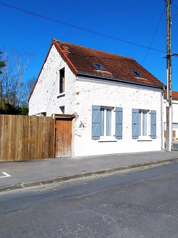 Gîte de Rebais - 3 Bedroom, Rebais