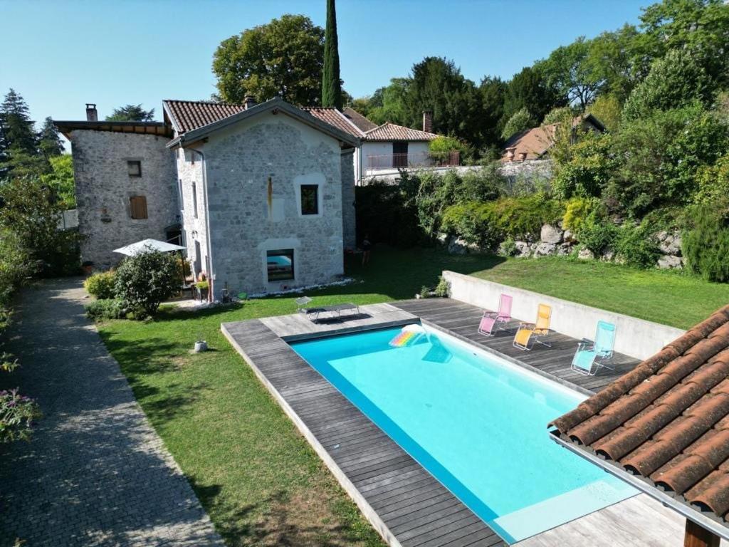 Villa au calme avec piscine - 1
