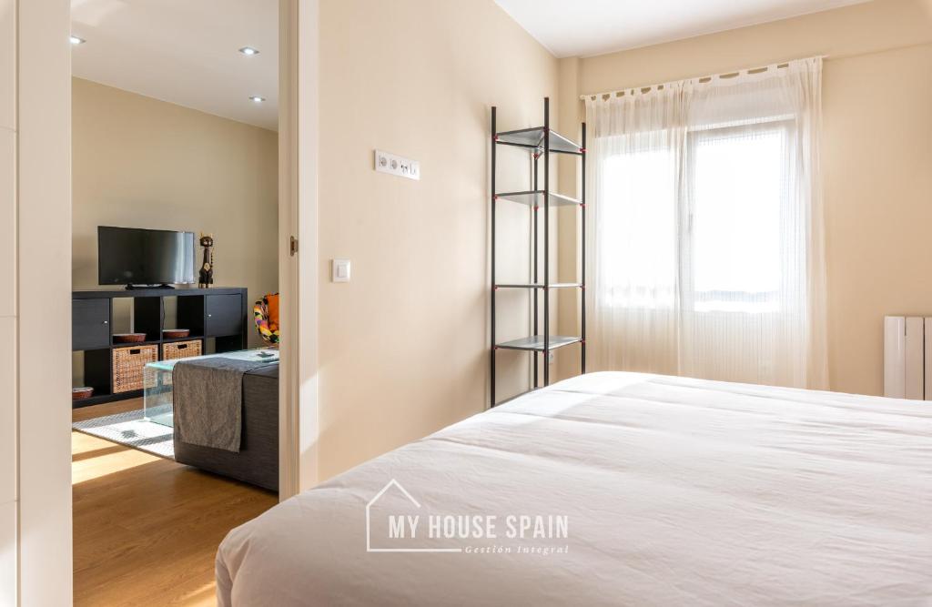 MyHouseSpain - Radiante piso junto a la playa - 2