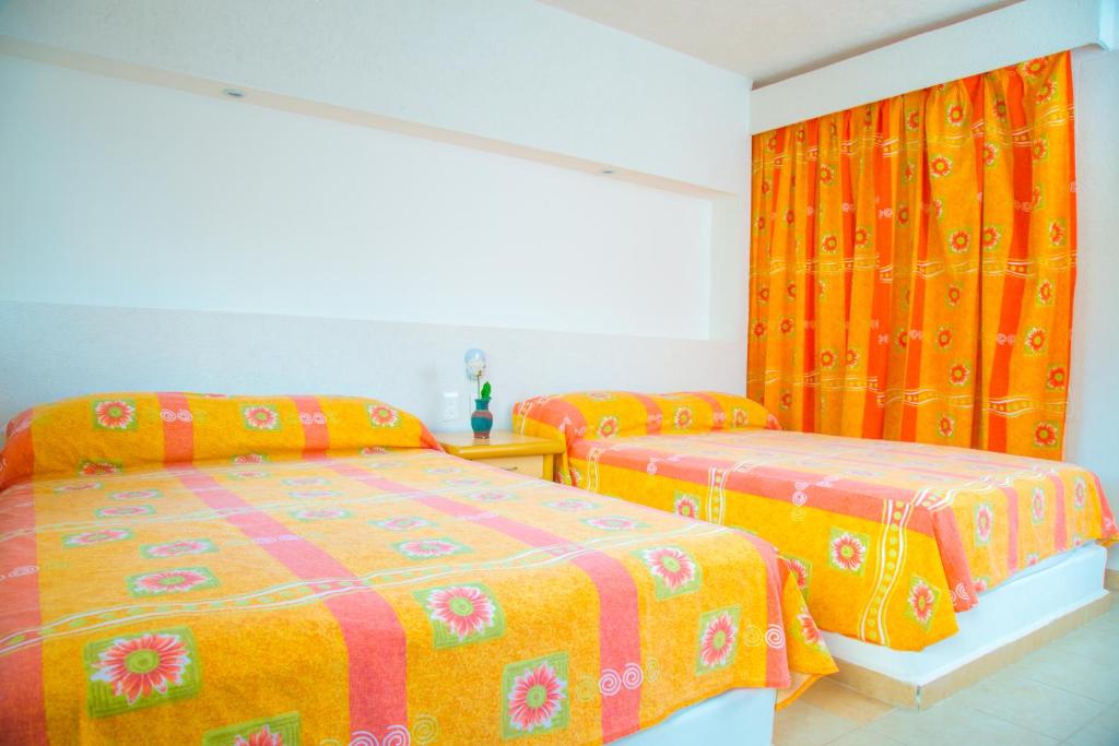 Hotel Acapulco - 2