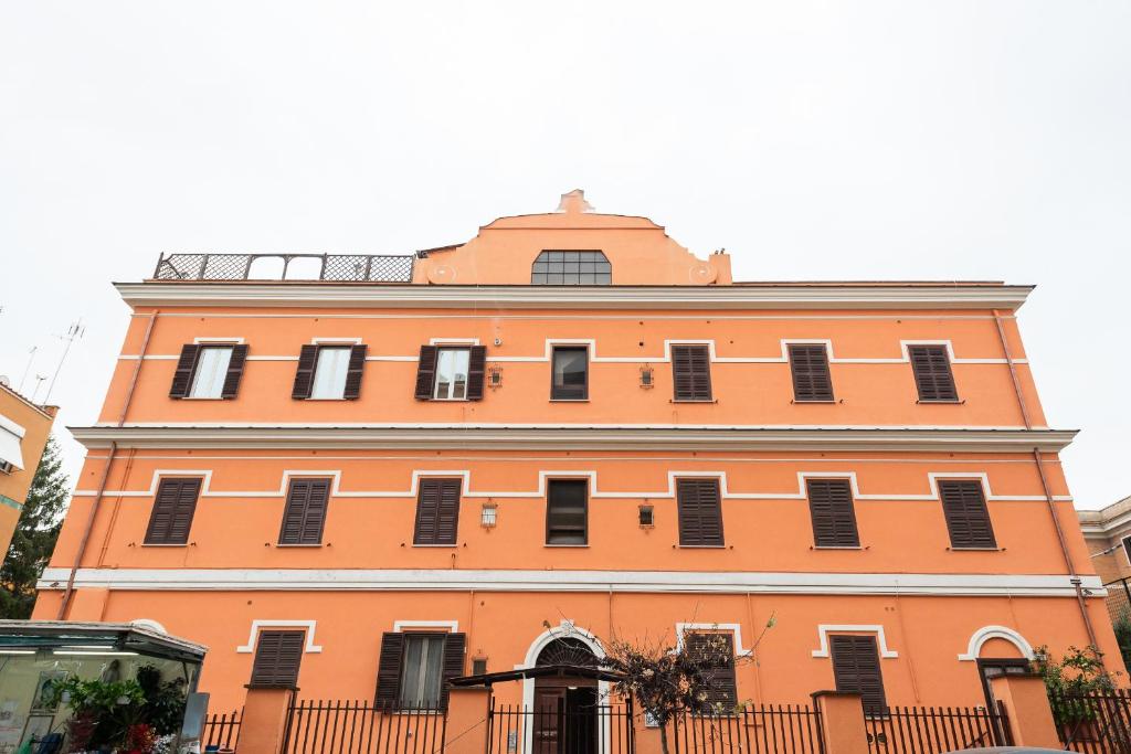 The Vatican Rest, Elegant Apt Nerby the Basilica - 5