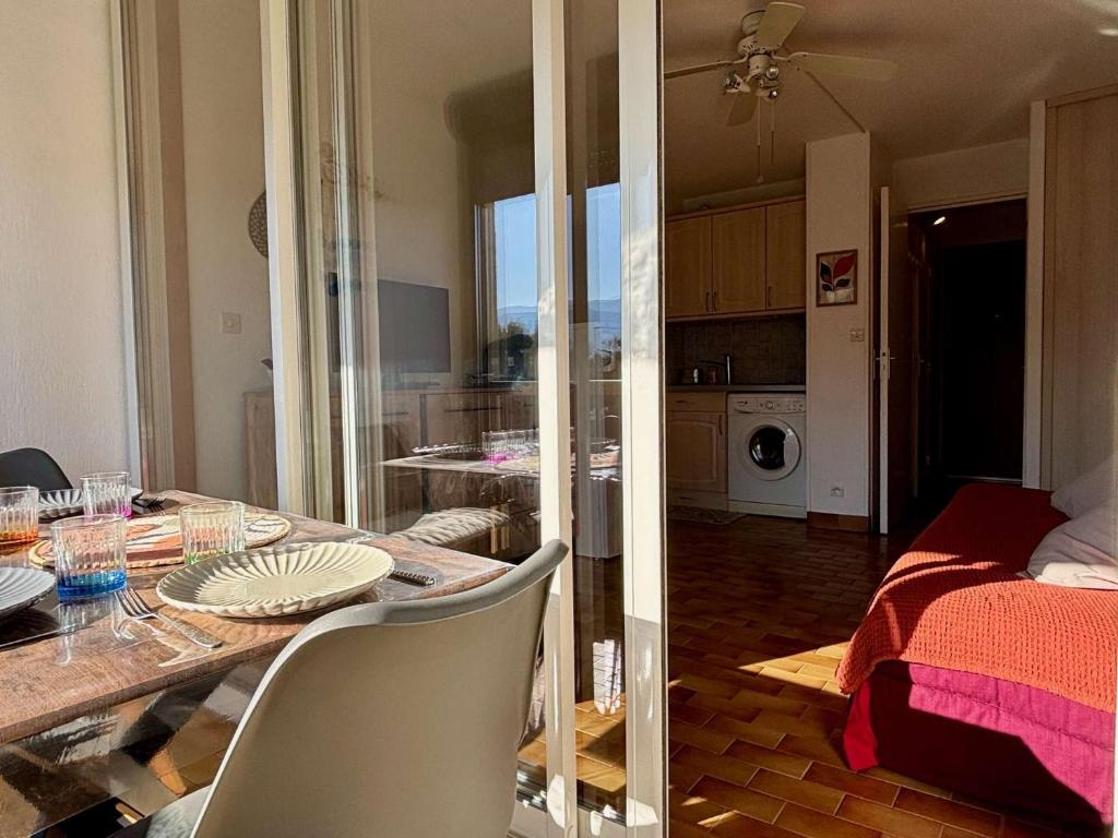 Appartement Studio - cabine 4 couchages ARGELES SUR MER AR030-053 - 2