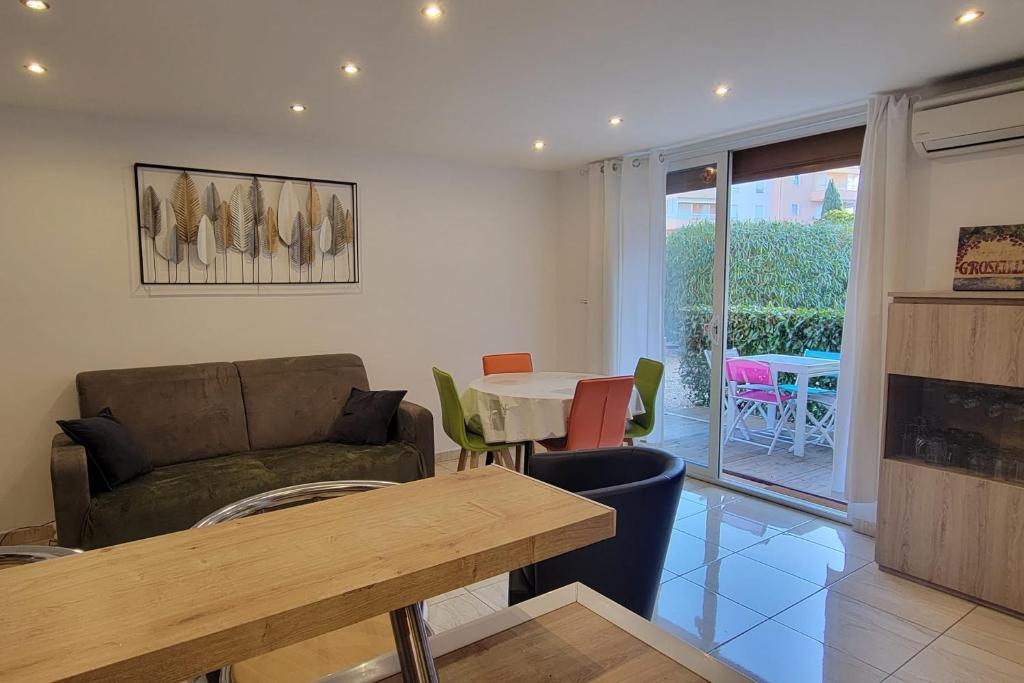 Charming T2 100 meters from the beach - 5