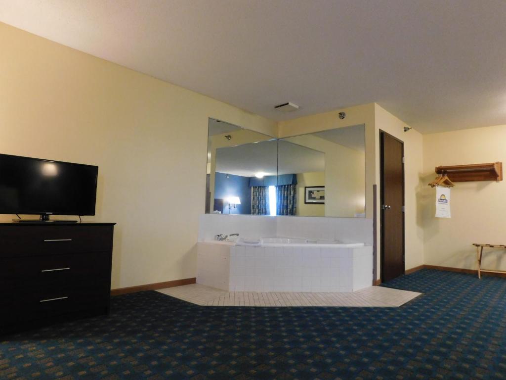 Days Inn By Wyndham Sioux City Photo 29