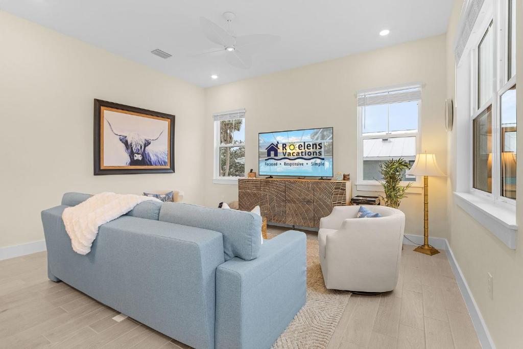 Stunning - Close to the Beach, Heated Pool, Fort Myers Beach