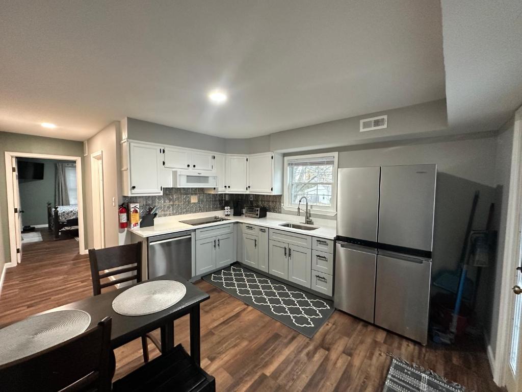 Fancy Studio, Virginia Beach