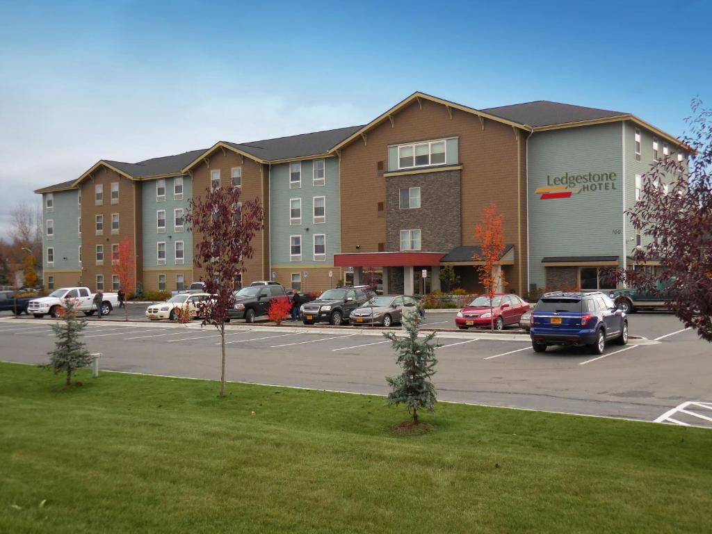 Ledgestone Hotel Elko — Hotel in Elko (NV)