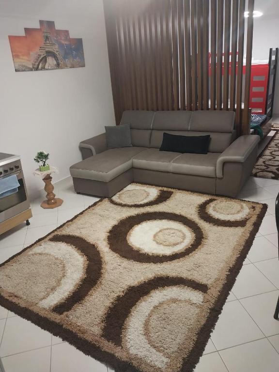 Apartment by the lake, Pogradec