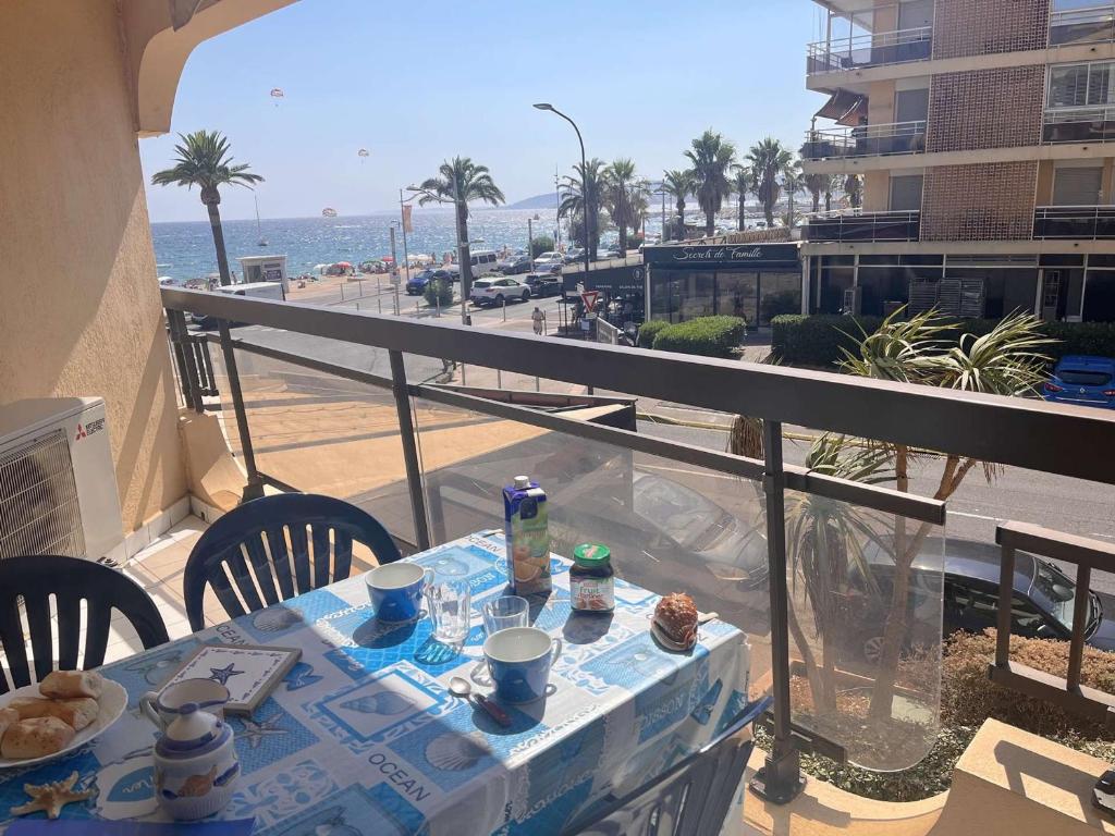 Appartement 2 pièces à Fréjus, proche plage - FR-1-226A-199 - 1