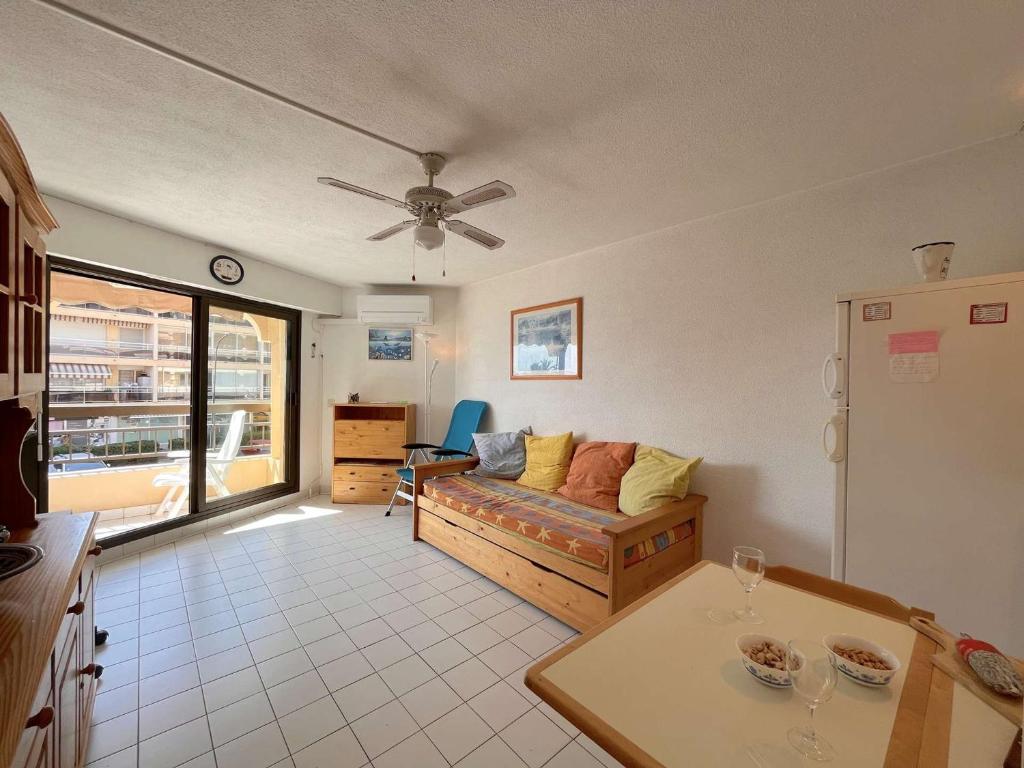 Appartement 2 pièces à Fréjus, proche plage - FR-1-226A-199 - 3